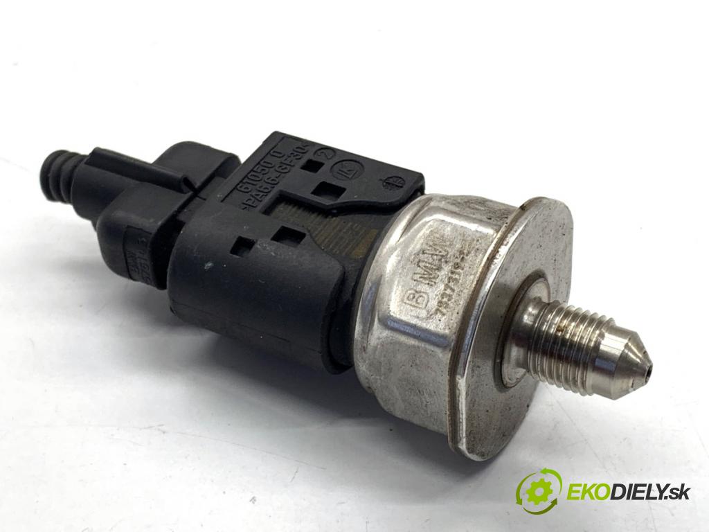 BMW E87 liftback 2007 90 kW 116 i 1599 snímač tlaku paliva 55PP11-01 (Snímač)