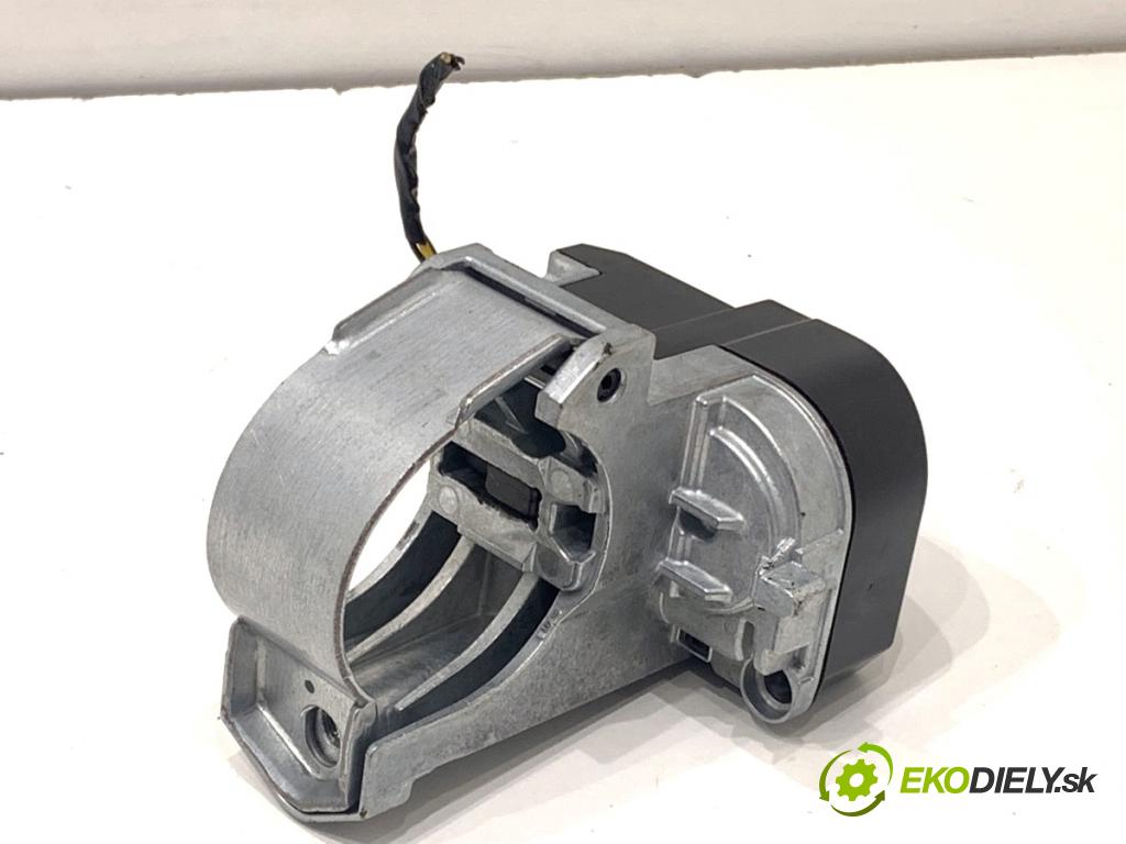 FORD KA+ liftback 2018 63 kW 1.2 1194 blokáda volantu GN153F880CF (Riadenie ostatné)