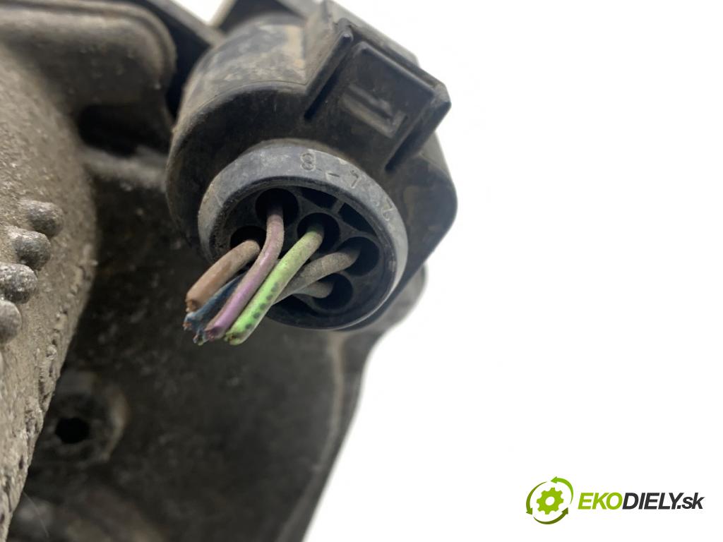 SKODA FABIA II liftback 2008 63 kW 1.4 1390 Škrtiaca klapka 03C133062C (Škrtiaca klapka)