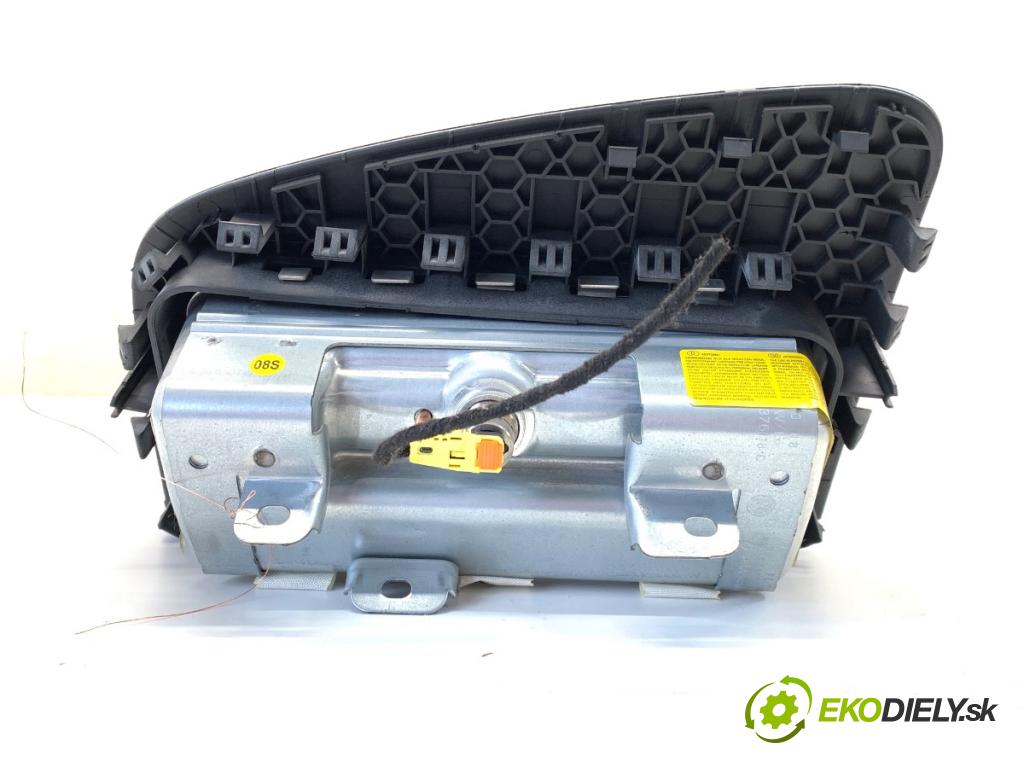 SKODA FABIA II liftback 2008 63 kW 1.4 1390 AirBag spolujazdca  (Airbag)