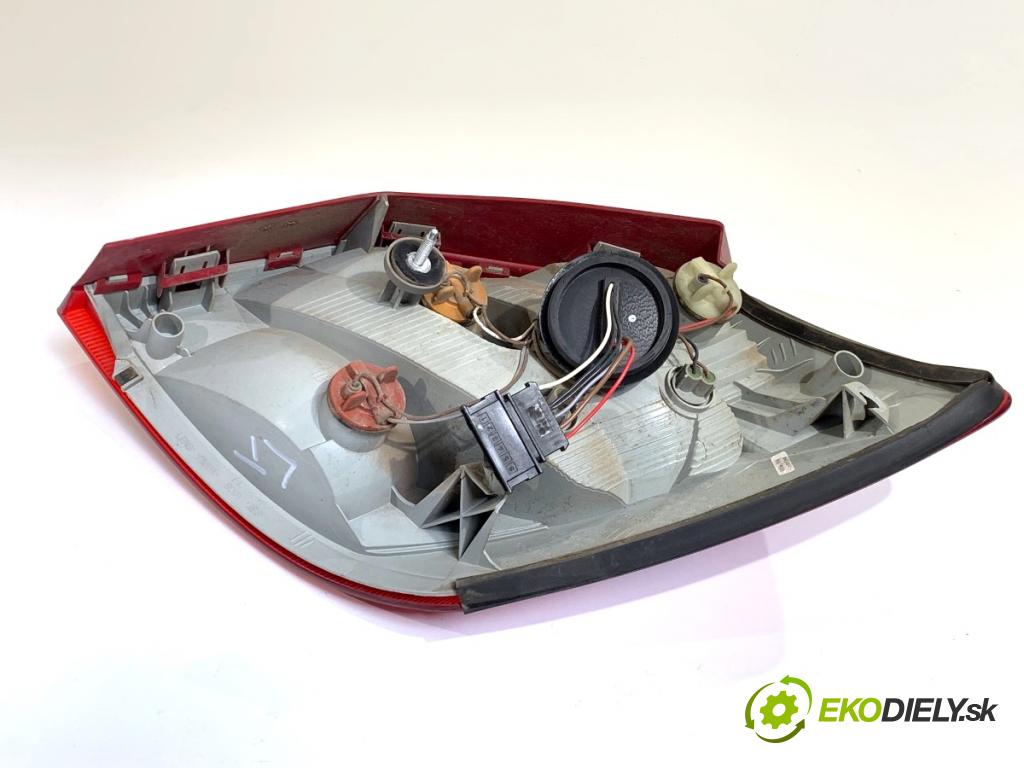 SKODA FABIA II liftback 2008 63 kW 1.4 1390 Svetlo ľavy zad 5J6945095