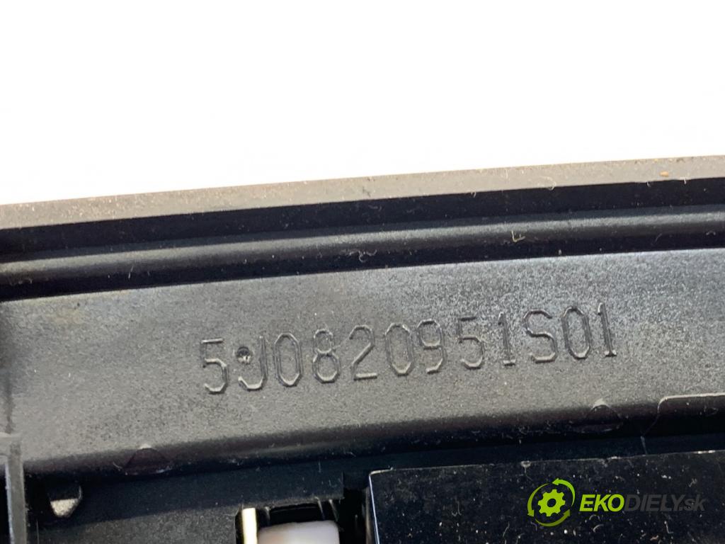 SKODA FABIA II liftback 2008 63 kW 1.4 1390 mří topení přední část 5J0820951