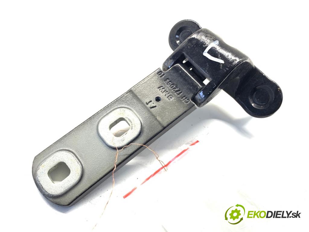 BMW G05 SUV 2020 195 kW xDrive 30 d 2993 Záves dverí ľavy zad 172053