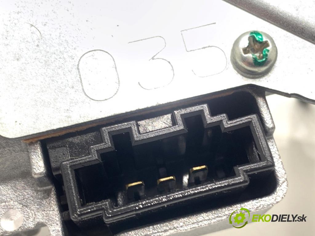 BMW G05 SUV 2020 195 kW xDrive 30 d 2993 Motor stieračov zad 7453144