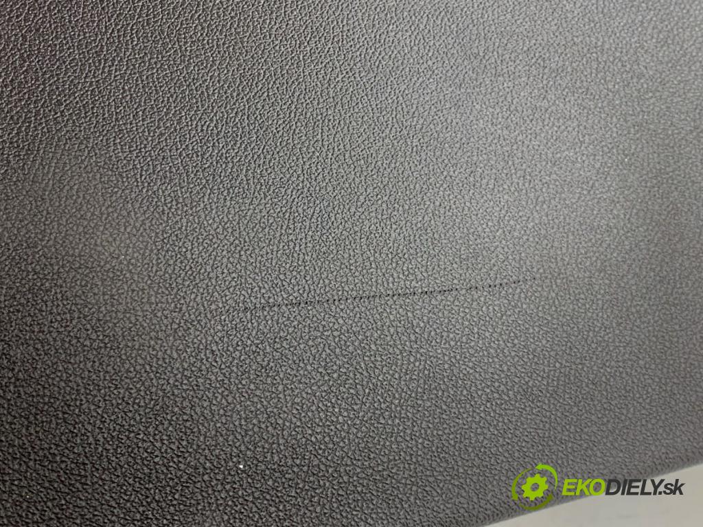 BMW G05 SUV 2020 195 kW xDrive 30 d 2993 přihrádka kastlík spolujezdce  (Přihrádka (kastlík))