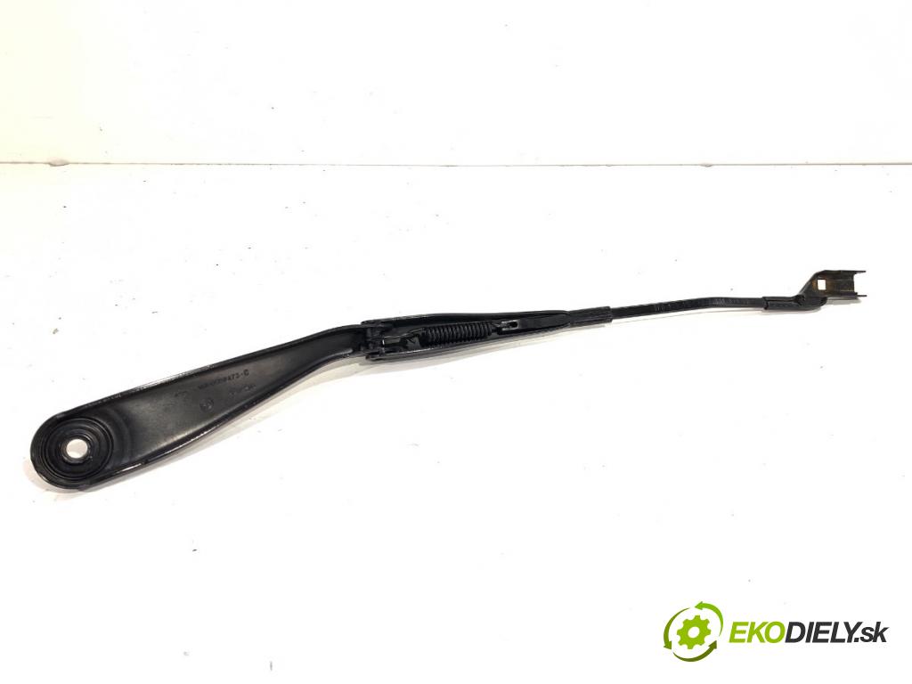 BMW G05 SUV 2020 195 kW xDrive 30 d 2993 Rameno stierače ľavy predný 7434846