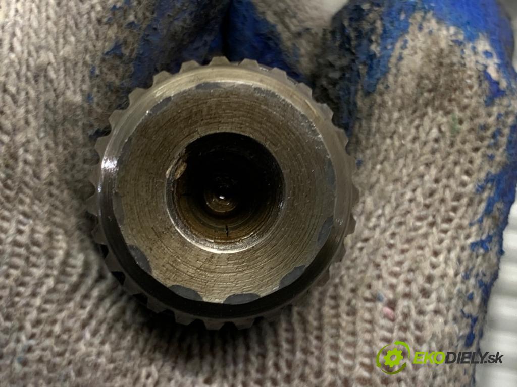 BMW G05 SUV 2020 195 kW xDrive 30 d 2993 Poloos pravy predný 8486202