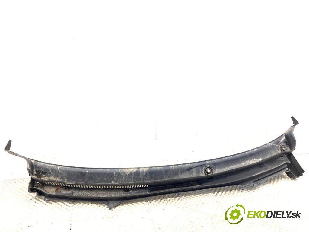 BMW G05 SUV 2020 195 kW xDrive 30 d 2993 Torpédo, plast pod čelné okno 7434879 (Torpédo (plast pod čelným sklom))