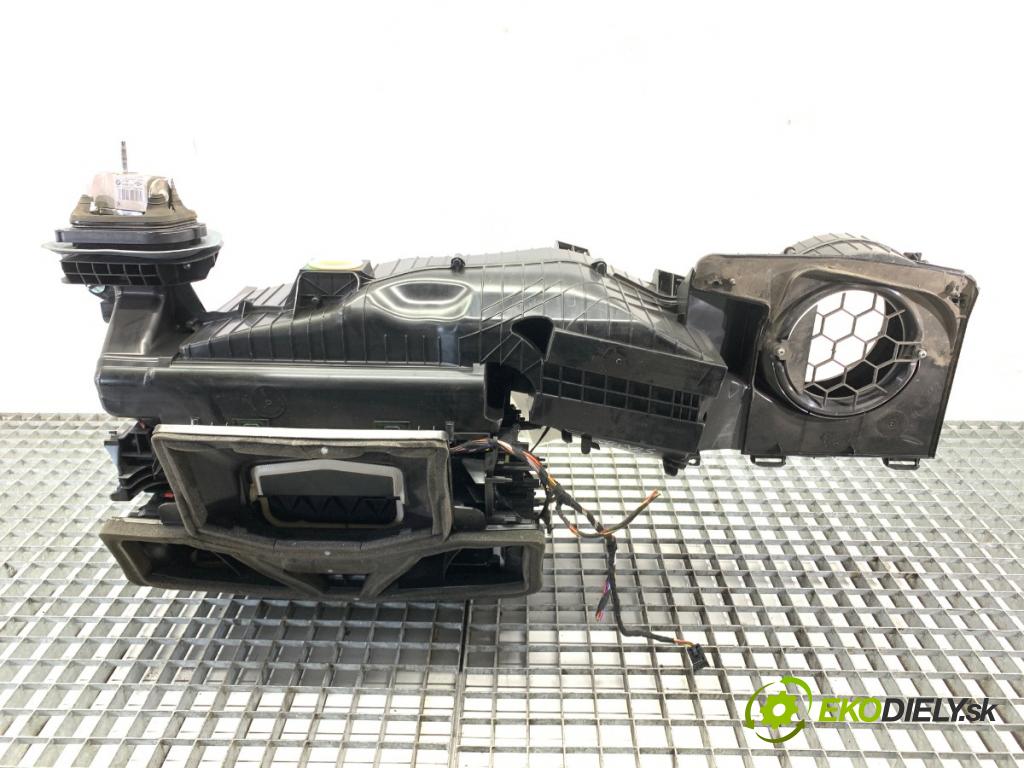 BMW G05 SUV 2020 195 kW xDrive 30 d 2993 Výhrevné teleso, radiátor kúrenia 6805827 (Radiátor kúrenia)