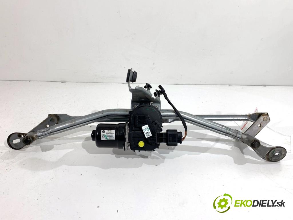 BMW G05 SUV 2020 195 kW xDrive 30 d 2993 mechanismus stěračů přední část 9880517 (Motorek stěračů přední)