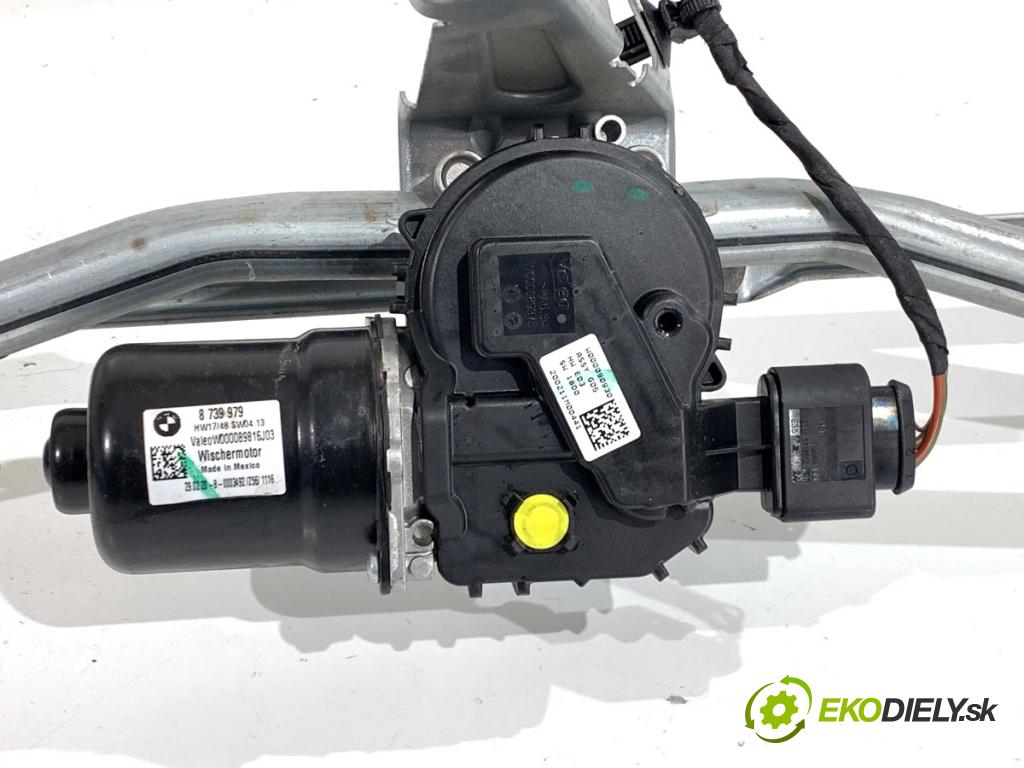 BMW G05 SUV 2020 195 kW xDrive 30 d 2993 mechanismus stěračů přední část 9880517 (Motorek stěračů přední)