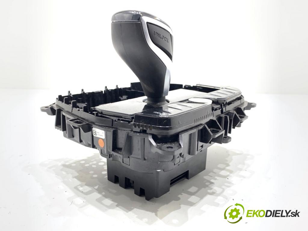 BMW G05 SUV 2020 195 kW xDrive 30 d 2993 kulisa 9857442 (Řadicí páka (kulisa) )