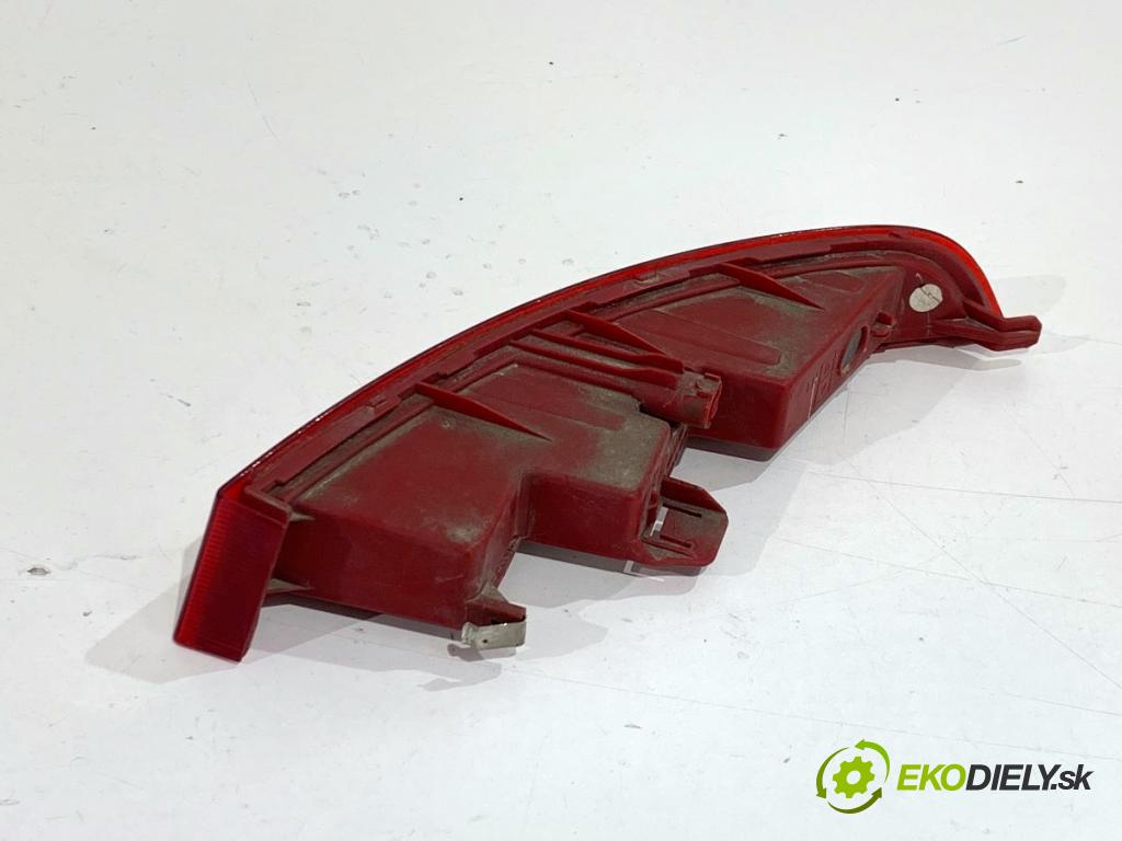 BMW G05 SUV 2020 195 kW xDrive 30 d 2993 světlo nárazníka levý zadní část 8091923