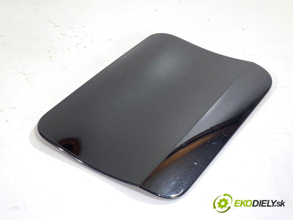 BMW G05 SUV 2020 195 kW xDrive 30 d 2993 dvířka nádrže paliva 7441609 (Klika dveří ostatní)