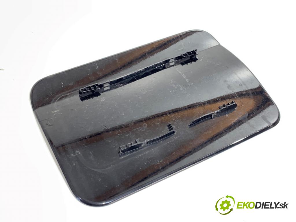 BMW G05 SUV 2020 195 kW xDrive 30 d 2993 dvířka nádrže paliva 7441609 (Klika dveří ostatní)