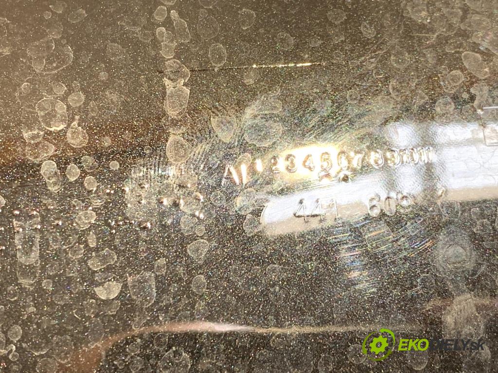 BMW G05 SUV 2020 195 kW xDrive 30 d 2993 dvířka nádrže paliva 7441609 (Klika dveří ostatní)