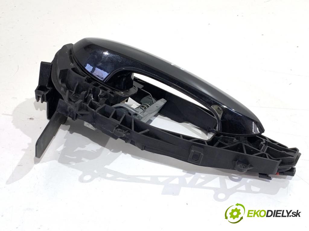 BMW G05 SUV 2020 195 kW xDrive 30 d 2993 klika vnejší pravý přední část 9881776