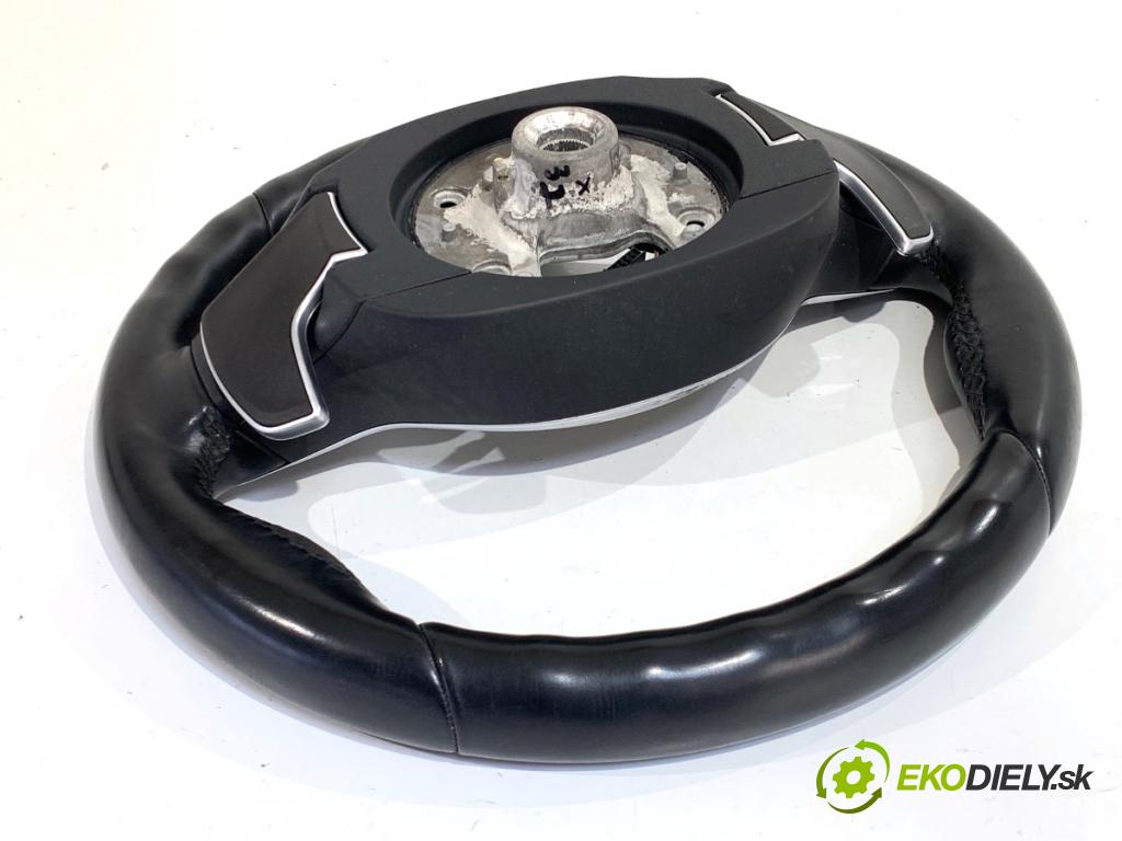 BMW G05 SUV 2020 195 kW xDrive 30 d 2993 volant M-BALÍČEK 8746154