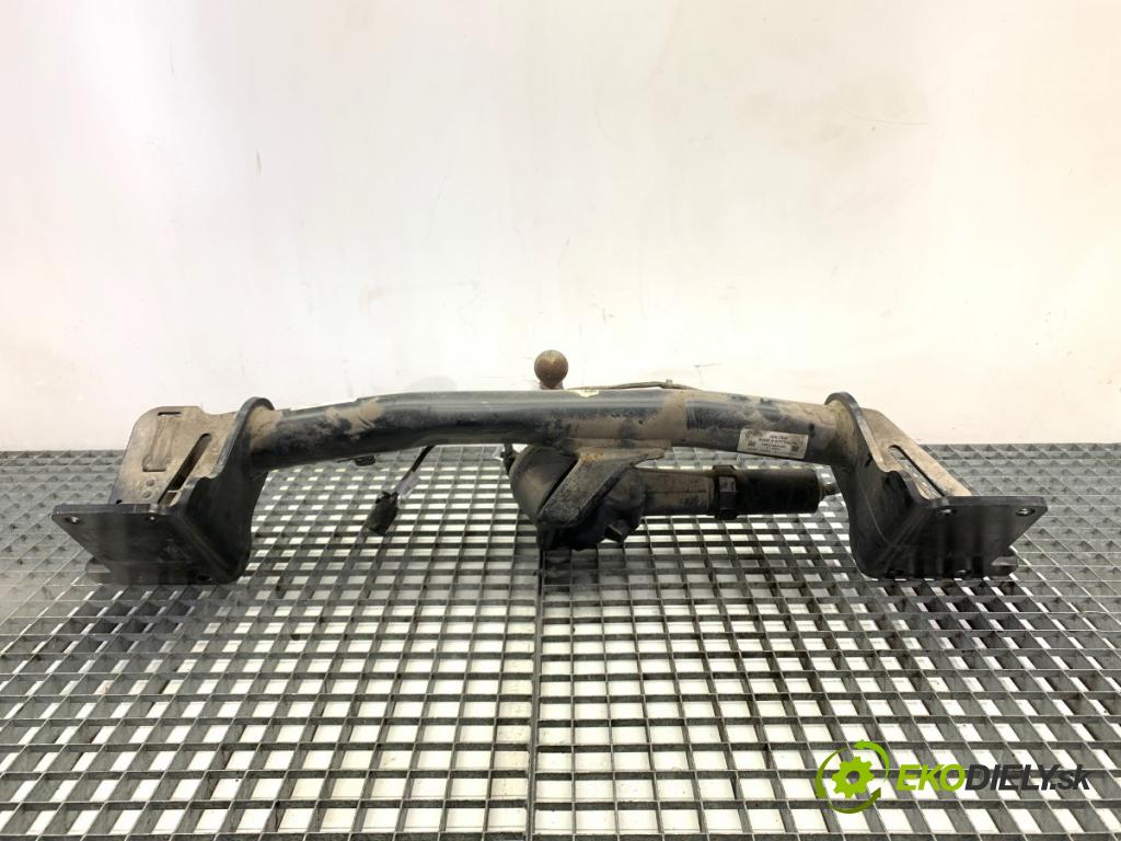 BMW G05 SUV 2020 195 kW xDrive 30 d 2993 Hák ťažné zariadenie (Ťažné zariadenie)