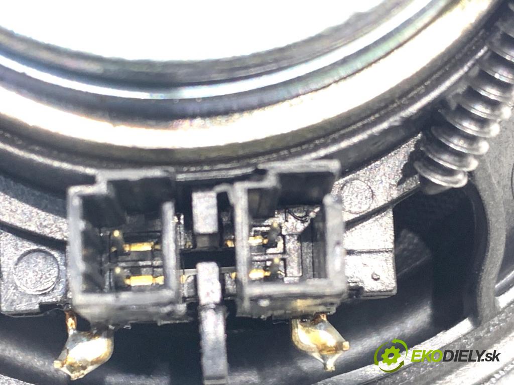 BMW G05 SUV 2020 195 kW xDrive 30 d 2993 reproduktory 2622516 6809632