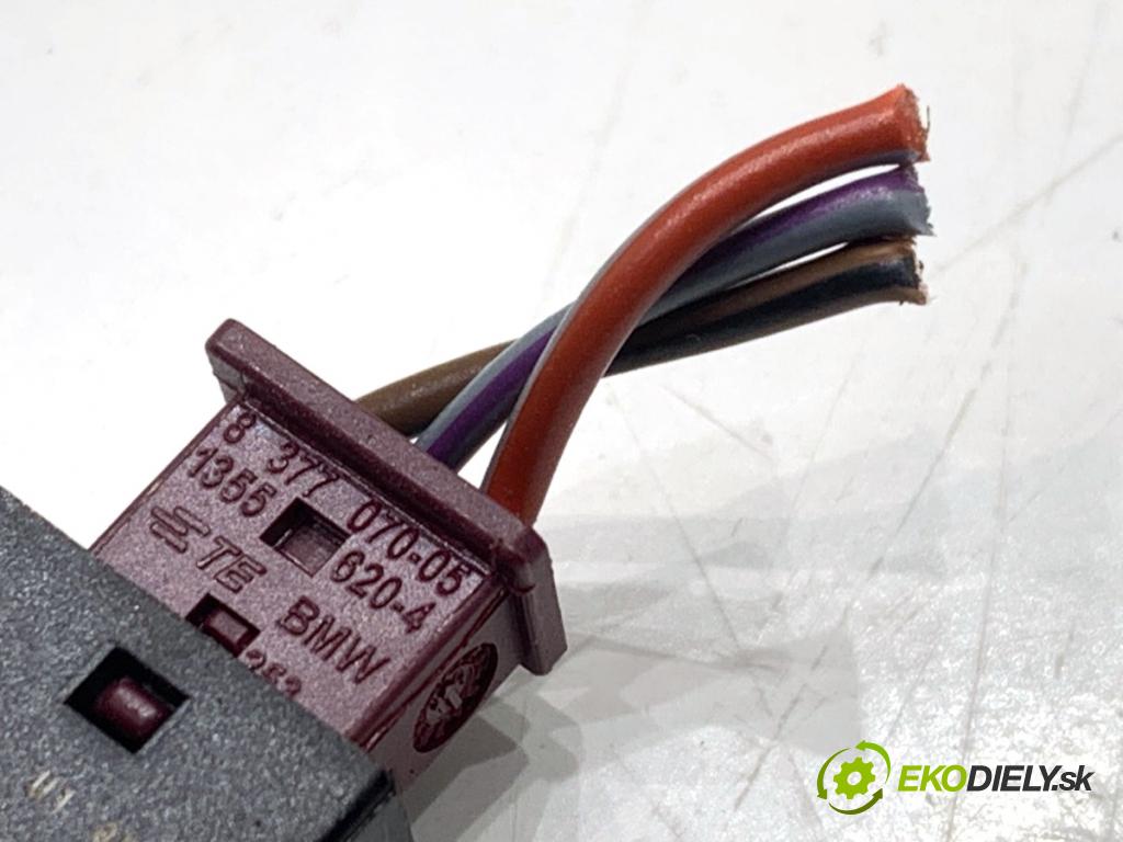 BMW G05 SUV 2020 195 kW xDrive 30 d 2993 Snímač dažďa 9436681 (Snímač dažďa)