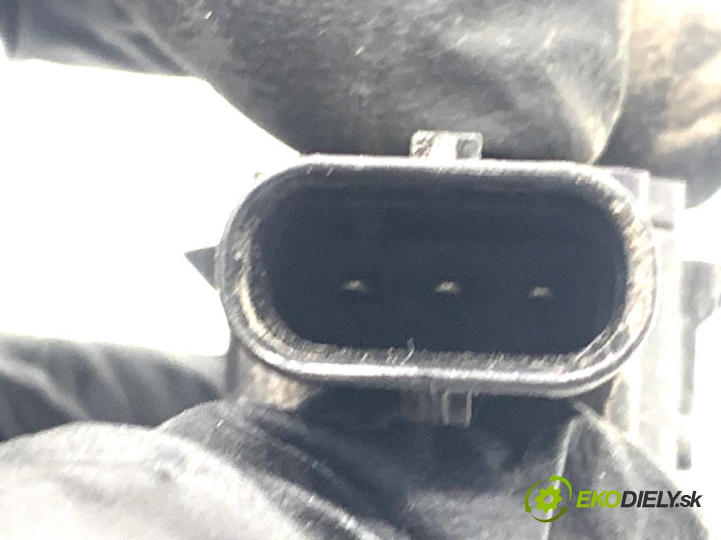 BMW G05 SUV 2020 195 kW xDrive 30 d 2993 Snímač PDC 9471930