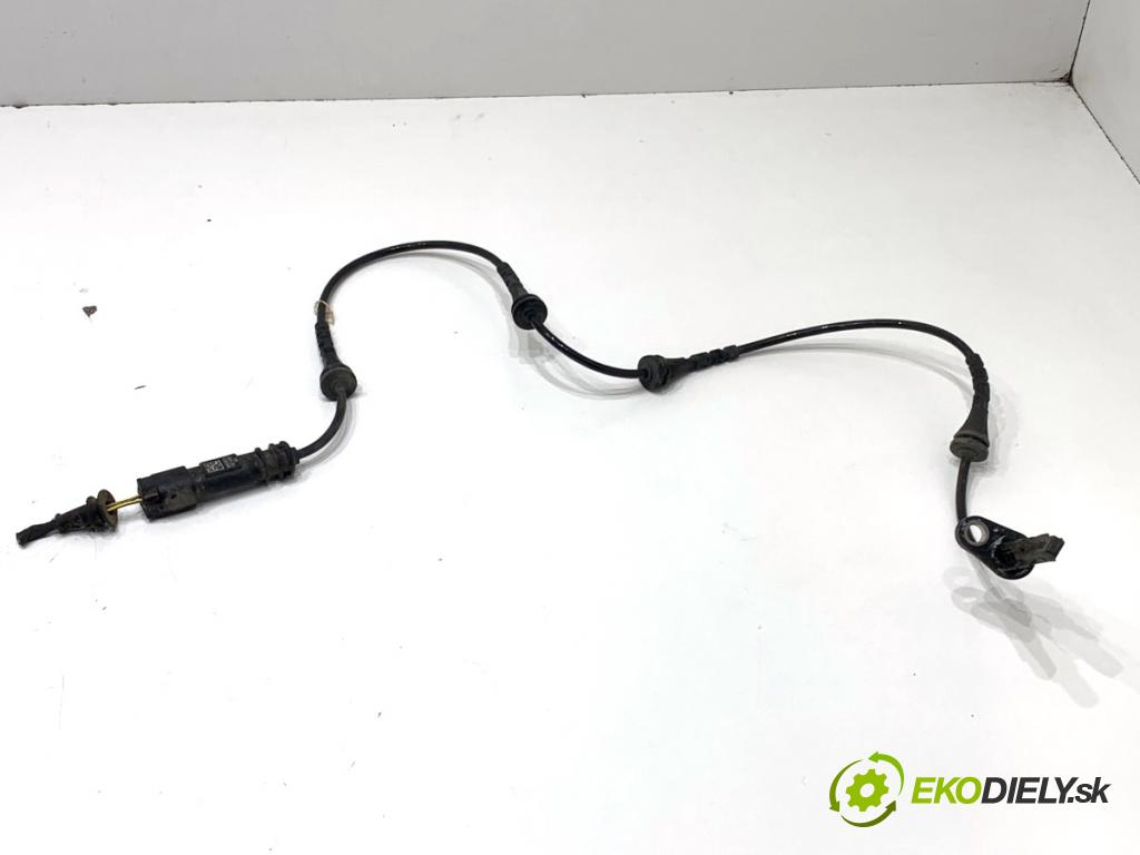 BMW G05 SUV 2020 195 kW xDrive 30 d 2993 Snímač ABS pravy zad 0265007384