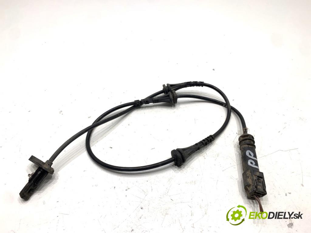 BMW G05 SUV 2020 195 kW xDrive 30 d 2993 Snímač ABS pravy predný F00C1H4065