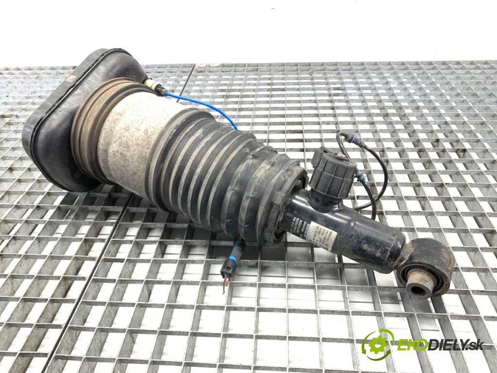 BMW G05 SUV 2020 195 kW xDrive 30 d 2993 tlumič pravý zadní část HH-AR0113-310