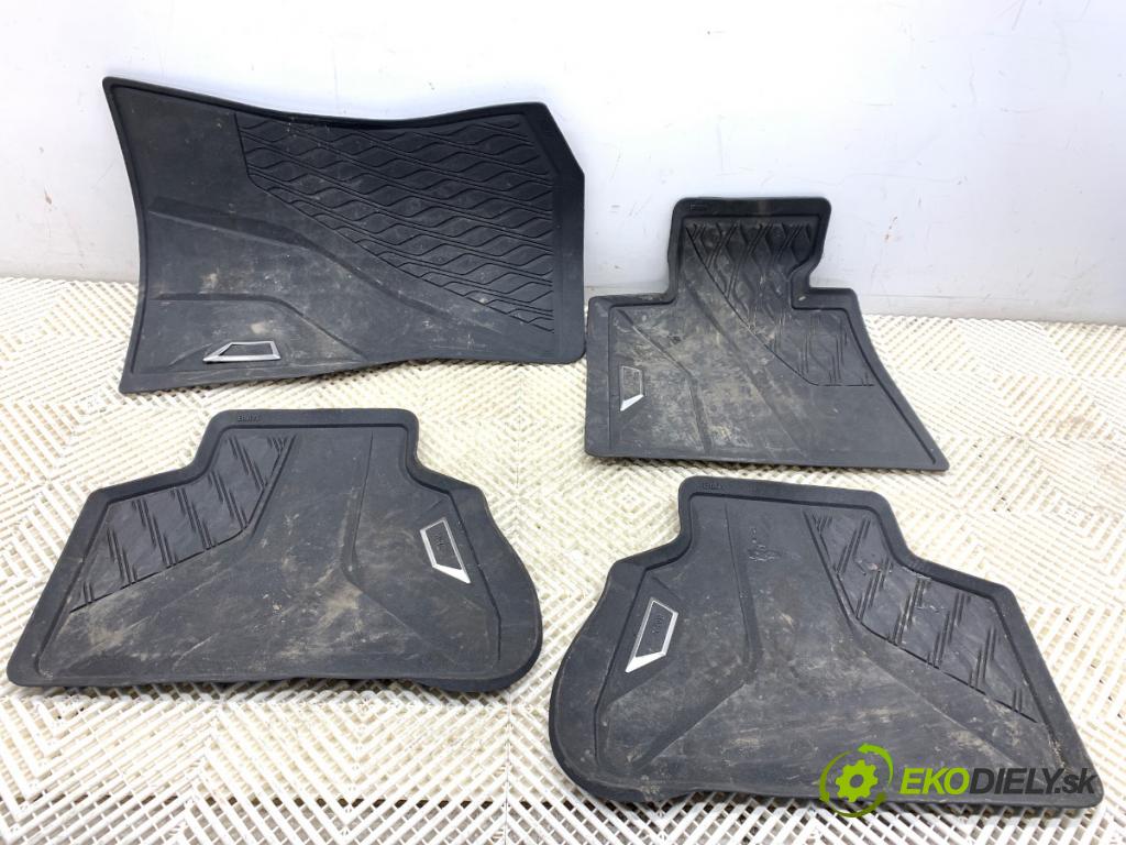 BMW G05 SUV 2020 195 kW xDrive 30 d 2993 koberček 2458552