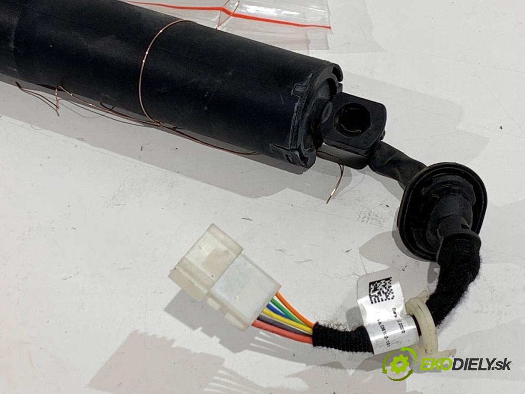 BMW G05 SUV 2020 195 kW xDrive 30 d 2993 Teleskop Teleskop dverí pravy 9482800