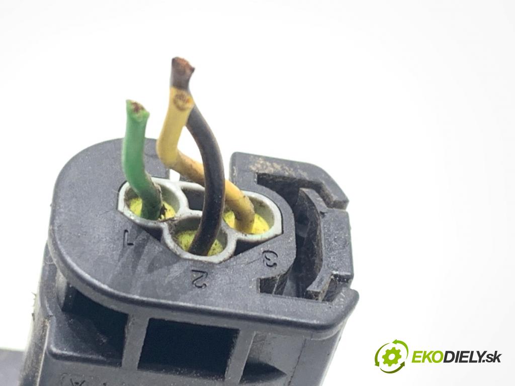 BMW G05 SUV 2020 195 kW xDrive 30 d 2993 Snímač kvality vzduchu 6833647