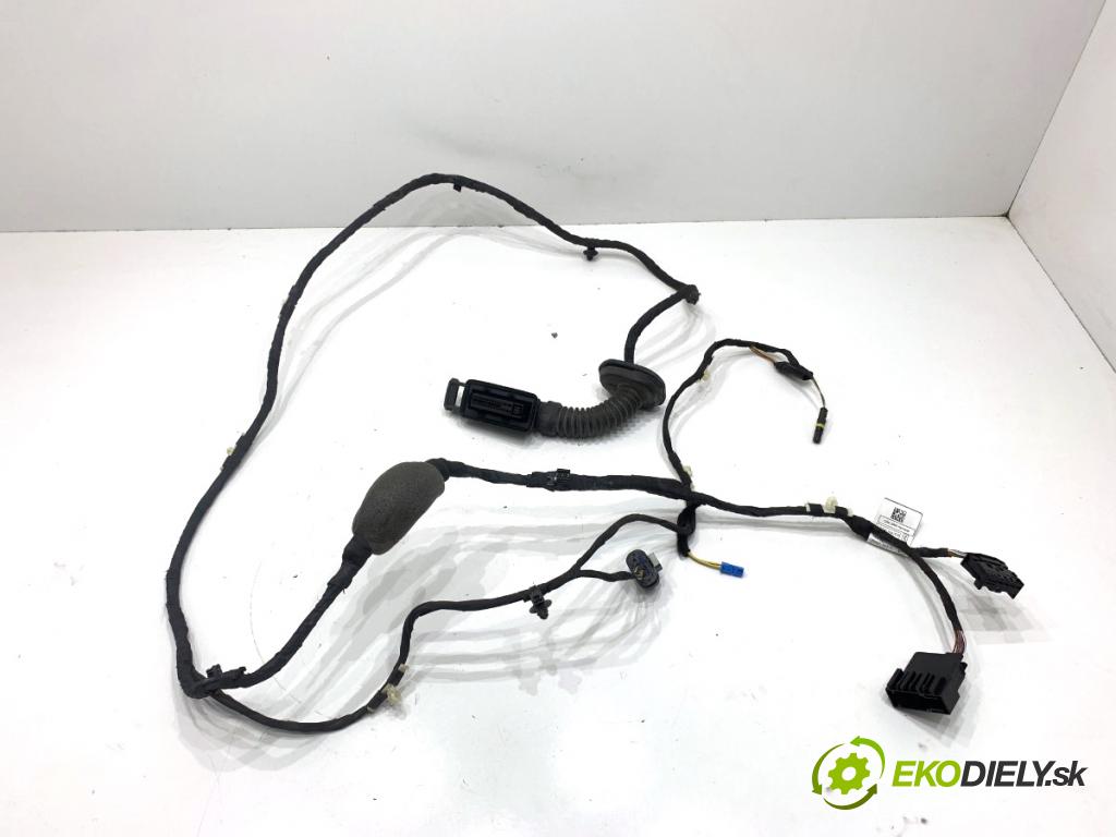 BMW G05 SUV 2020 195 kW xDrive 30 d 2993 Káblovačka Dvere zad pravy 8779817