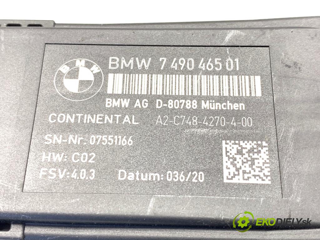 BMW G05 SUV 2020 195 kW xDrive 30 d 2993 Modul sedačky 7490465