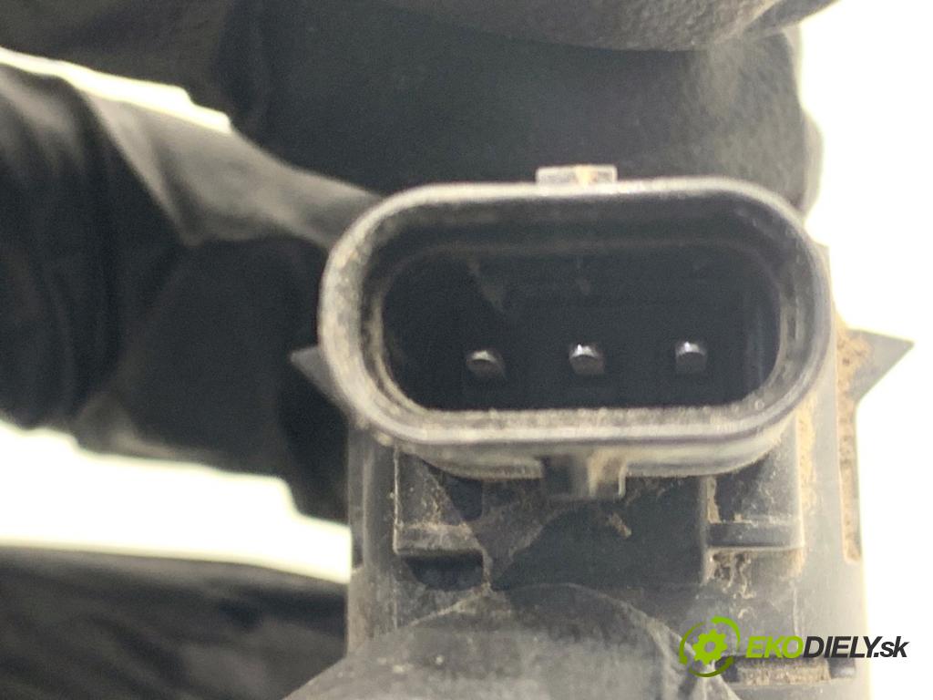 BMW G05 SUV 2020 195 kW xDrive 30 d 2993 Snímač PDC 9500114