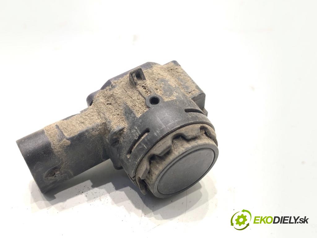 BMW G05 SUV 2020 195 kW xDrive 30 d 2993 Snímač PDC 9471930