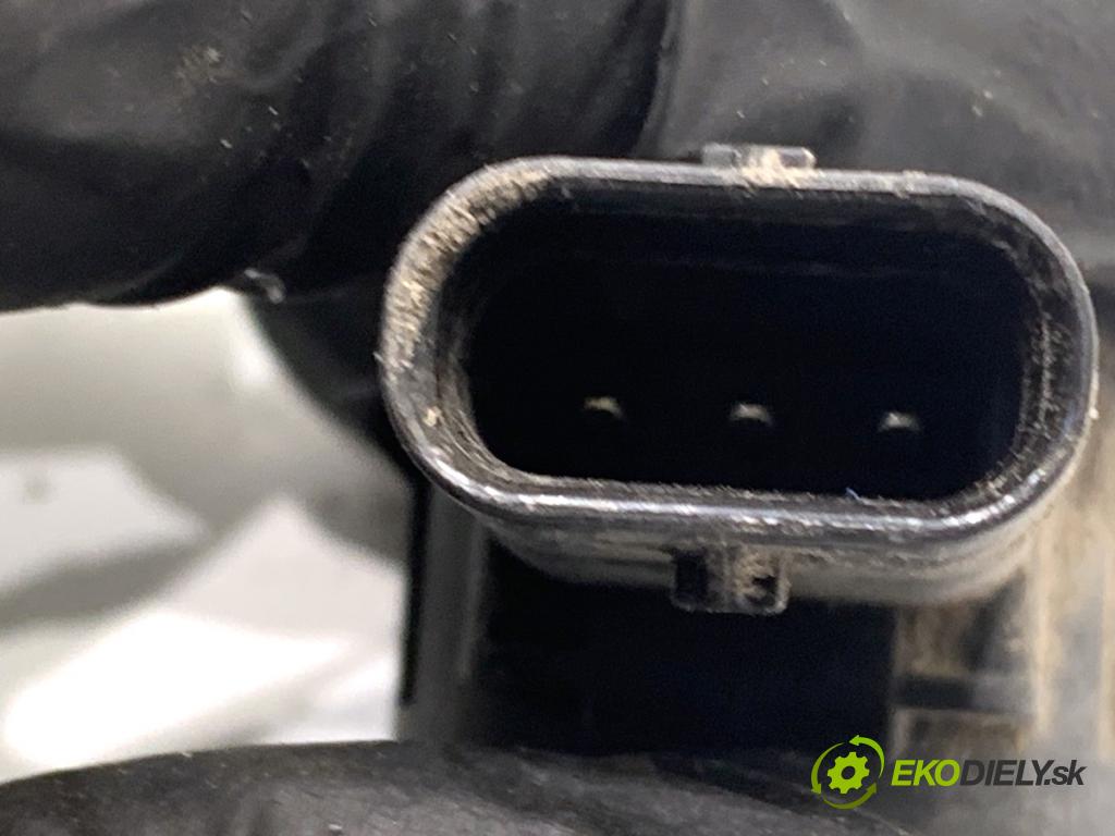 BMW G05 SUV 2020 195 kW xDrive 30 d 2993 Snímač PDC 9471930