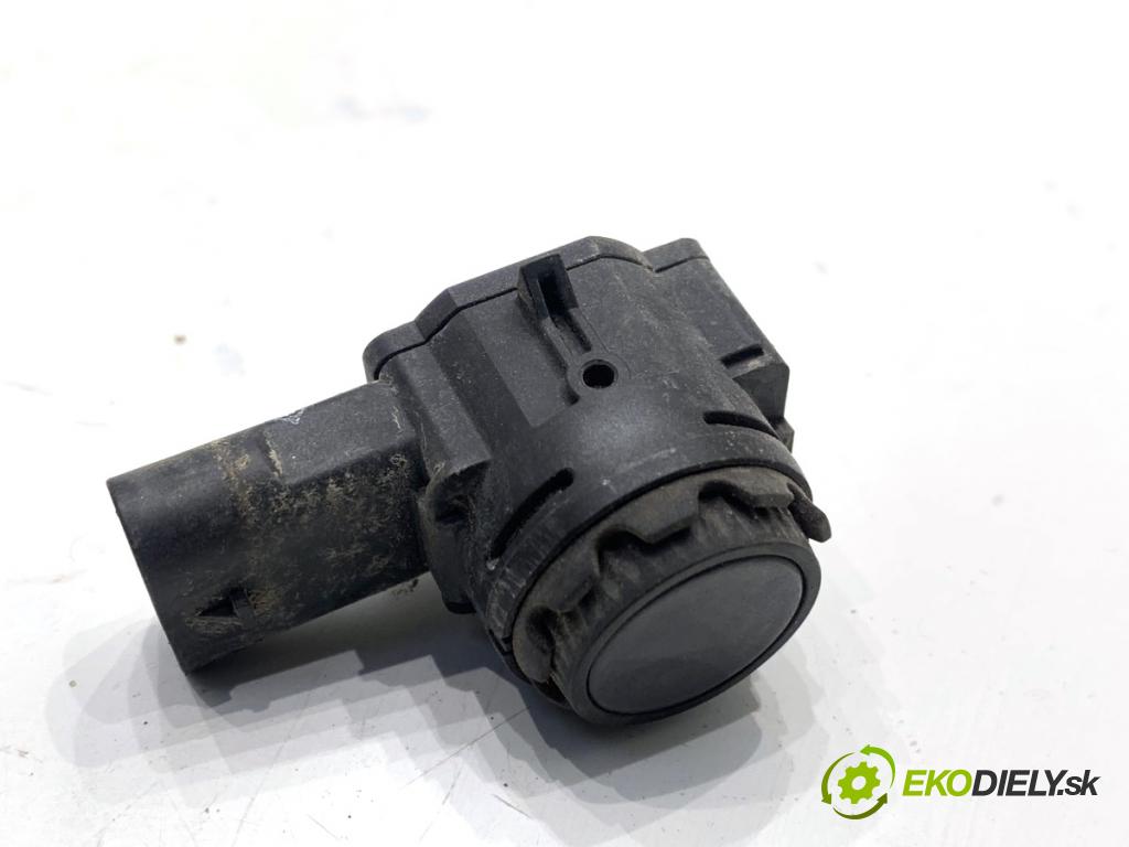 BMW G05 SUV 2020 195 kW xDrive 30 d 2993 Snímač PDC 9500114