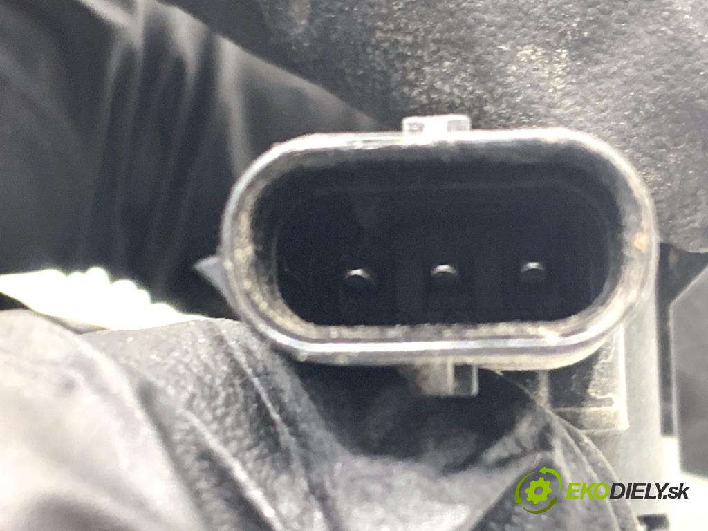 BMW G05 SUV 2020 195 kW xDrive 30 d 2993 Snímač PDC 9500114