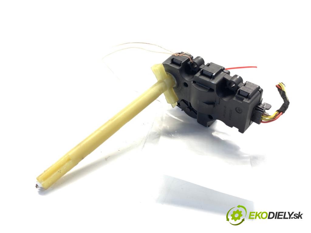 BMW G05 SUV 2020 195 kW xDrive 30 d 2993 Motor kúrenia KT325002