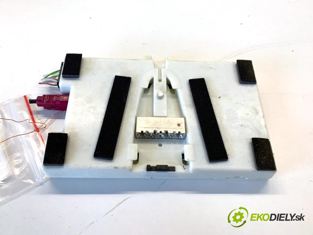 BMW G05 SUV 2020 195 kW xDrive 30 d 2993 Modul TELEMATIC 5A0B497