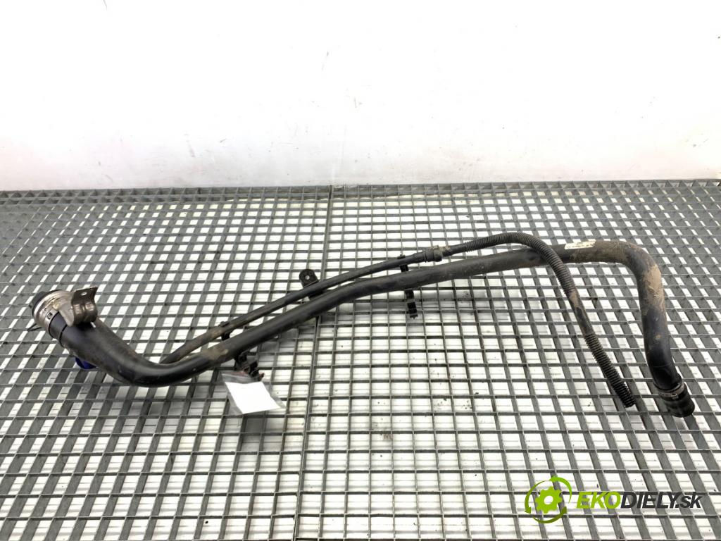 BMW G05 SUV 2020 195 kW xDrive 30 d 2993 Rúra nádrže paliva 7439932