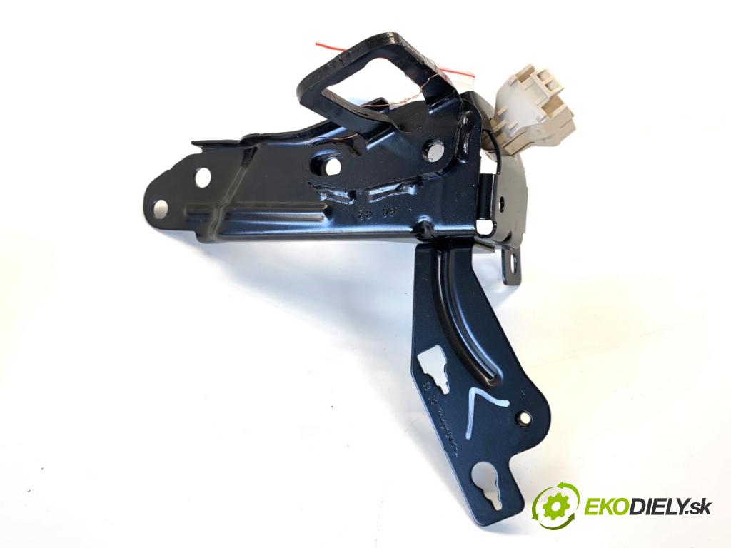 BMW G05 SUV 2020 195 kW xDrive 30 d 2993 Držiak Uchytenie POKLADNE: pravé 7449451