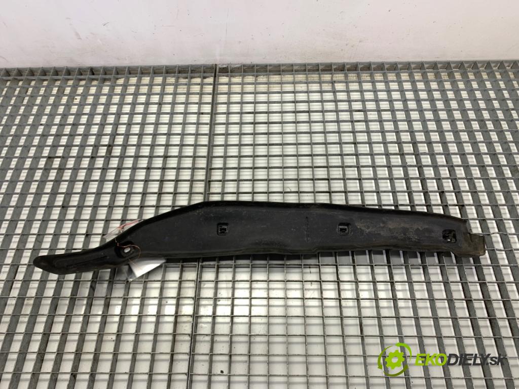 BMW G05 SUV 2020 195 kW xDrive 30 d 2993 Odhlučnenie tesnenie blatníka predný pravá 7214654