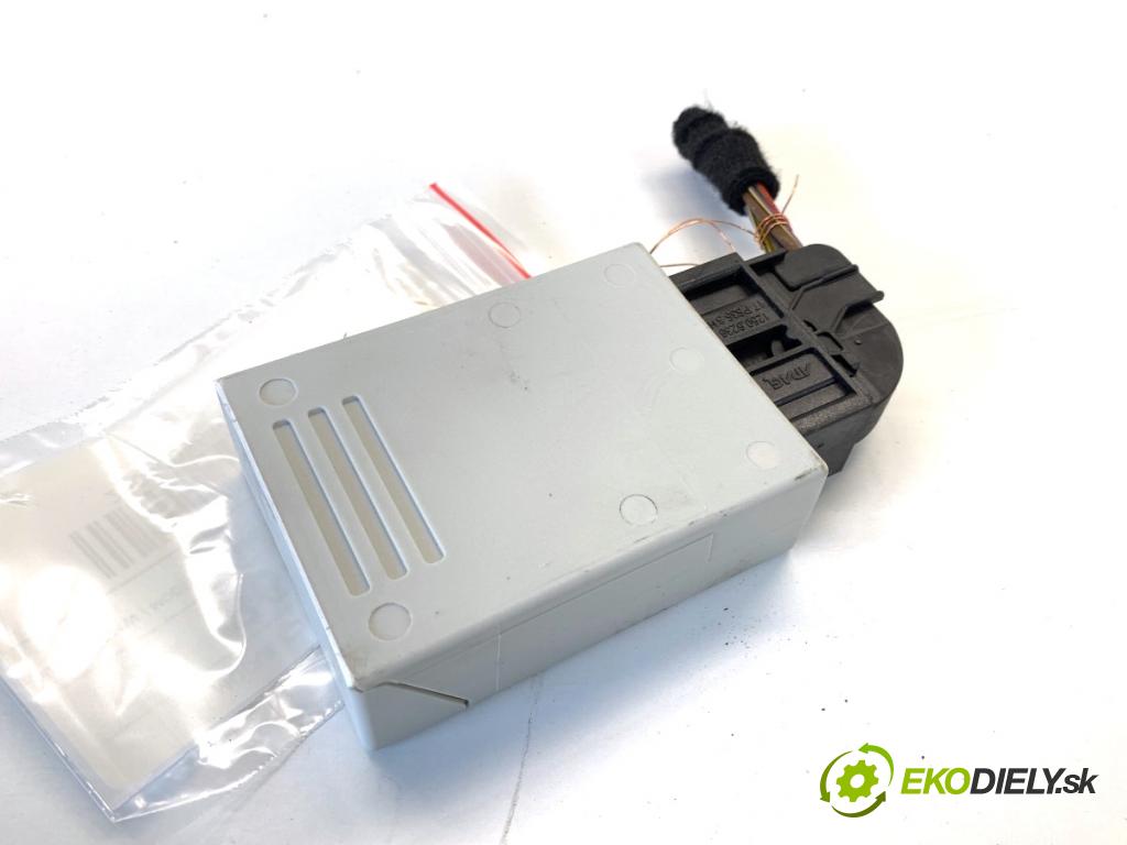 BMW G05 SUV 2020 195 kW xDrive 30 d 2993 Modul tyče riadiacej 6894830