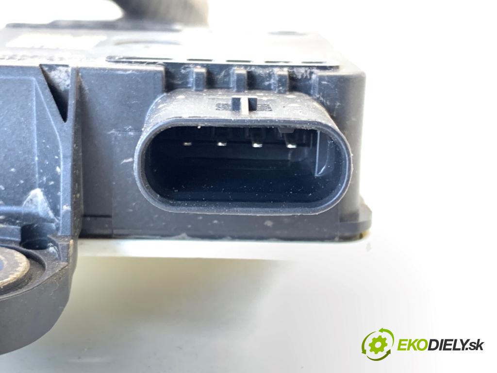 BMW G05 SUV 2020 195 kW xDrive 30 d 2993 sonda NOX 0281008468