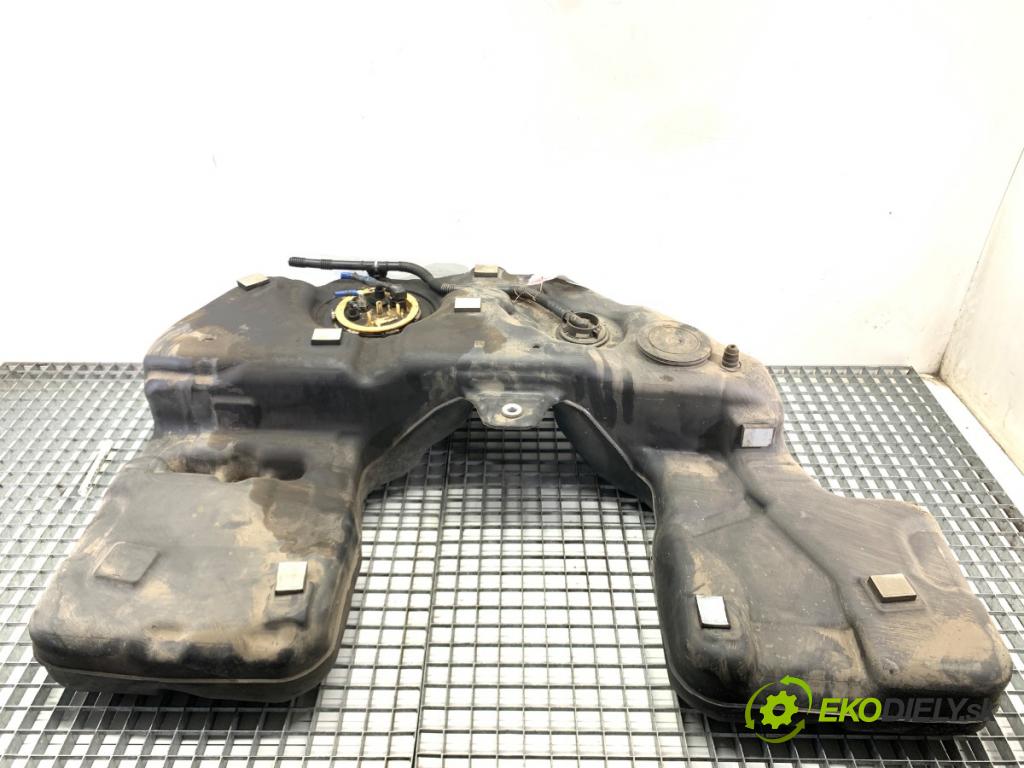 BMW G05 SUV 2020 195 kW xDrive 30 d 2993 nádržka paliva  (Palivová nádrž)