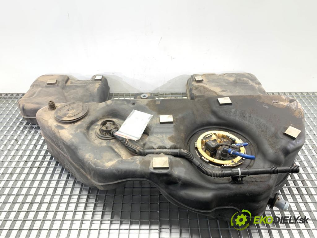 BMW G05 SUV 2020 195 kW xDrive 30 d 2993 nádržka paliva  (Palivová nádrž)