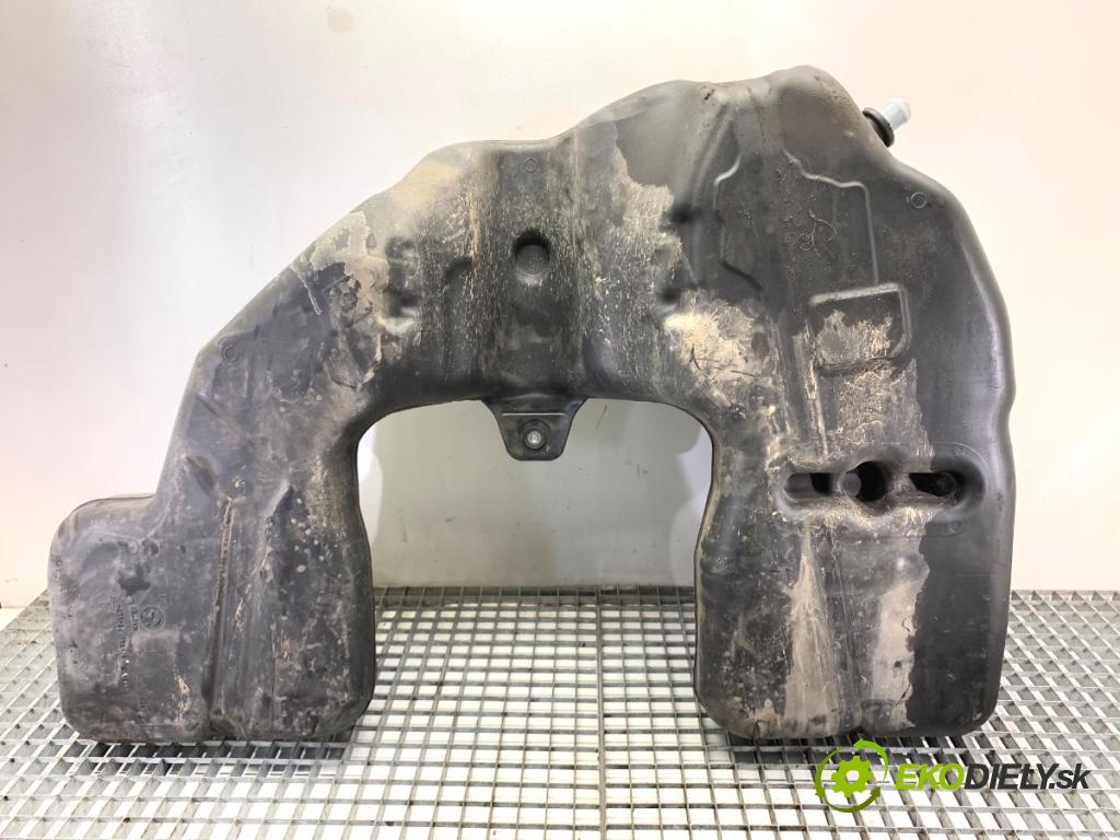 BMW G05 SUV 2020 195 kW xDrive 30 d 2993 nádržka paliva  (Palivová nádrž)