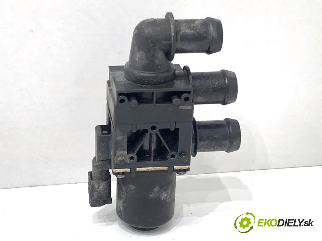 BMW G05 SUV 2020 195 kW xDrive 30 d 2993 magnetický ventil vody 9147347 (Elektrosoučásti ostatní)